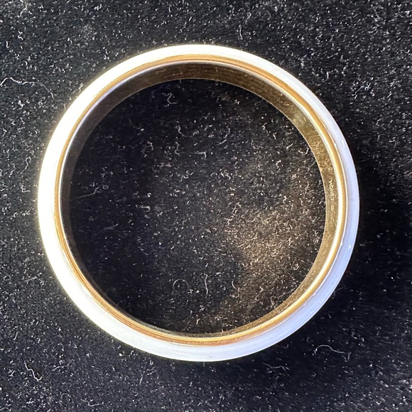 Monet Jewelry - Nice Vintage White & Gold Tone MONET Womans Bracelet.